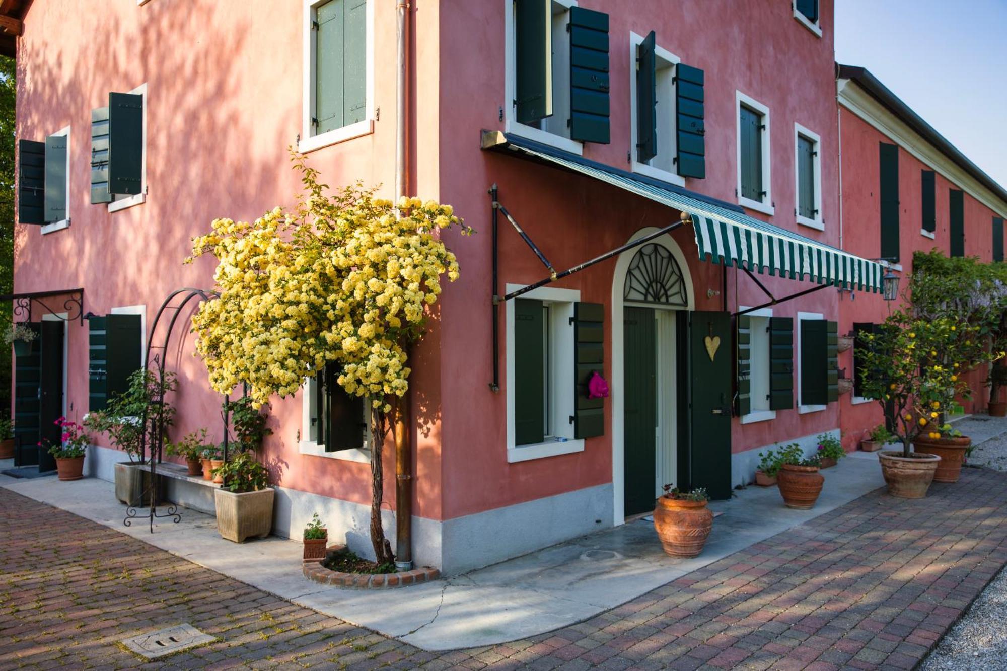 Casa Carrer B&B San Giovanni di Livenza Luaran gambar